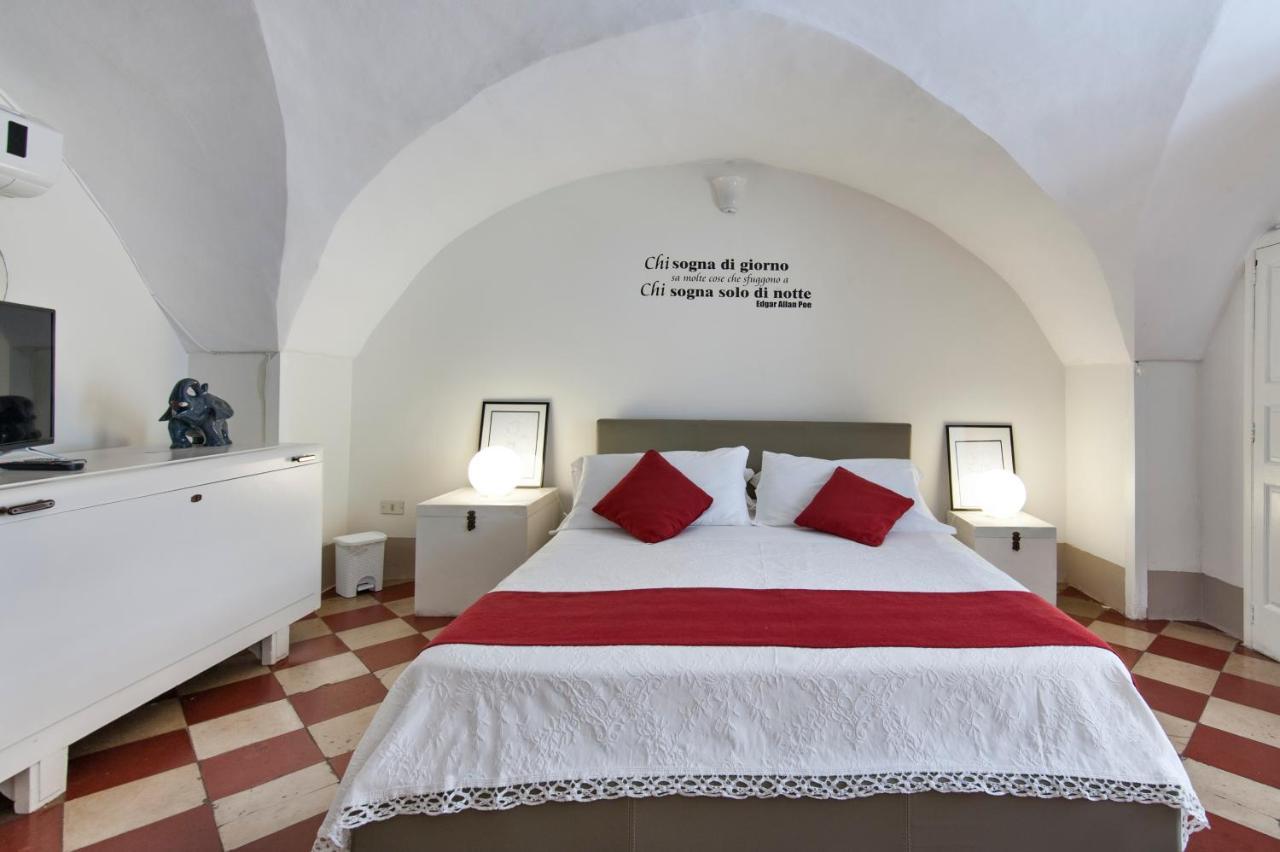 Le Stanze Del Poeta Bed and Breakfast Lecce Esterno foto