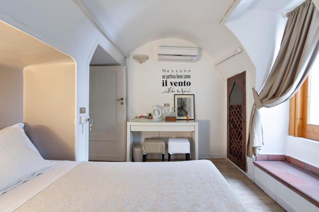 Le Stanze Del Poeta Bed and Breakfast Lecce Esterno foto